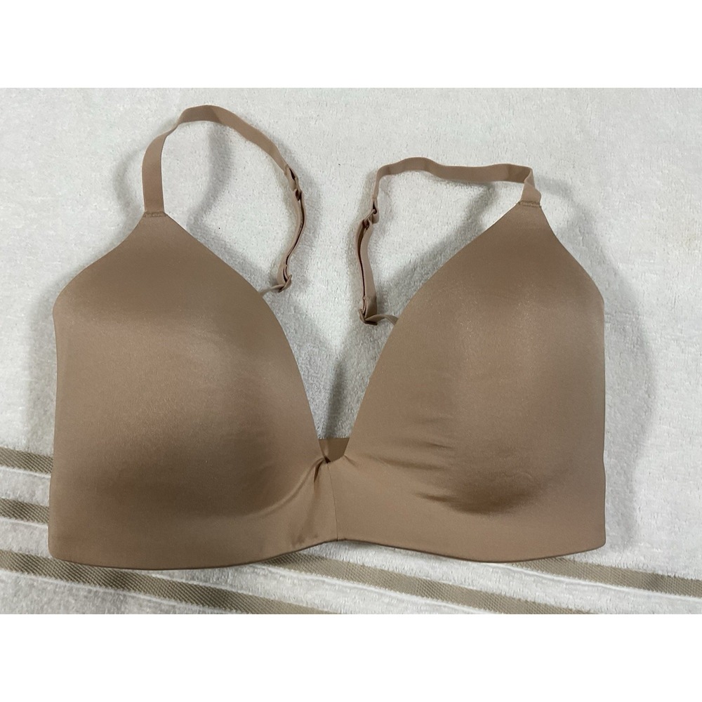 Skims Wireless Form T-Shirt Bra Beige Size 32DD EUC